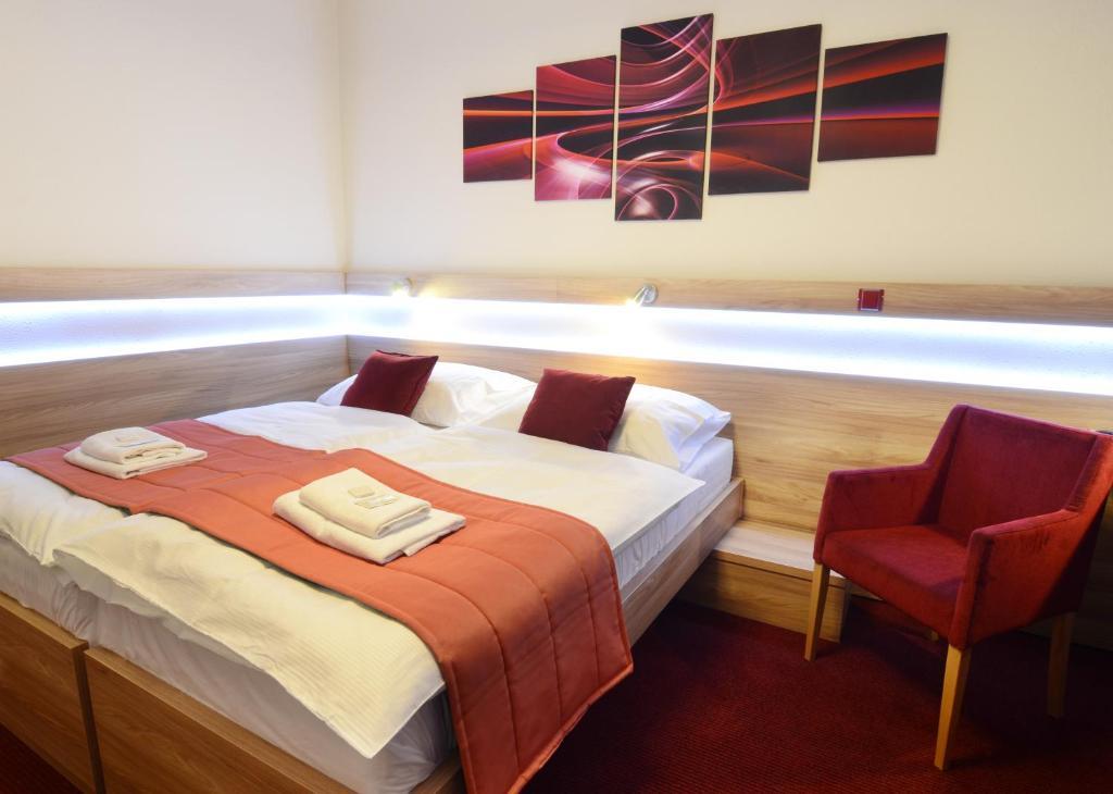 Hotel Uno Ústí nad Orlicí Oda fotoğraf